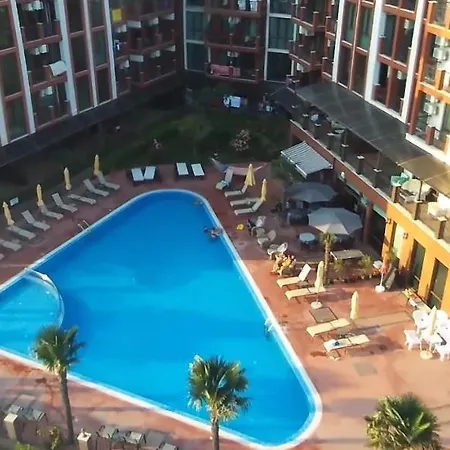 Шато Дель Марина Apartament